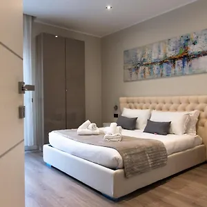 xxiv-domus-luxury-suites.it-romehotels.com/
