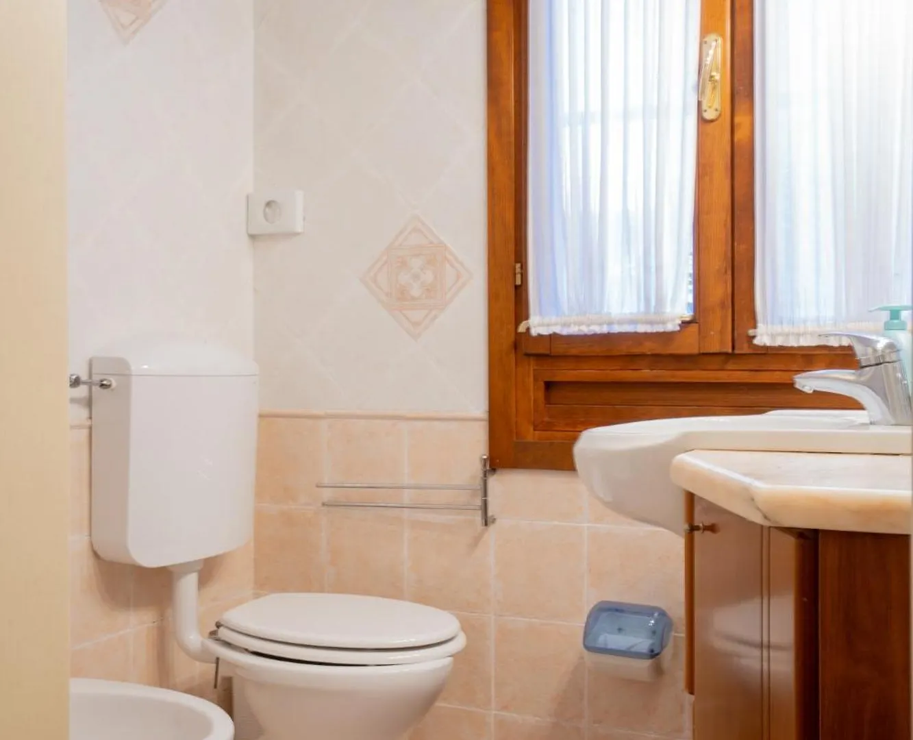 Alla Corte Rossa Venice Bed & Breakfast